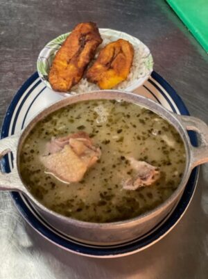 Sancocho de Gallina a La Leña